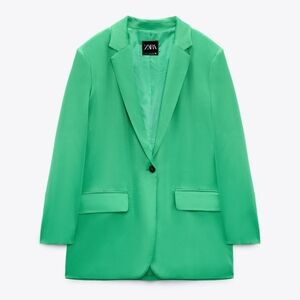 Straight cut satin effect blazer